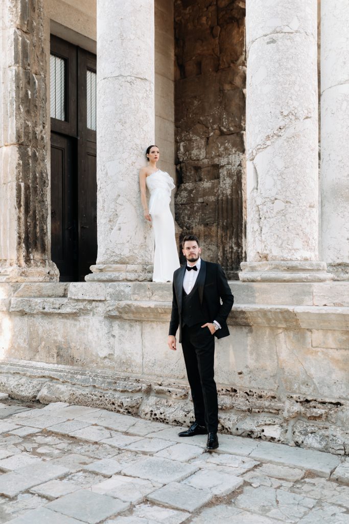 Luxury wedding photo session in historic Pula with Croatian photographer